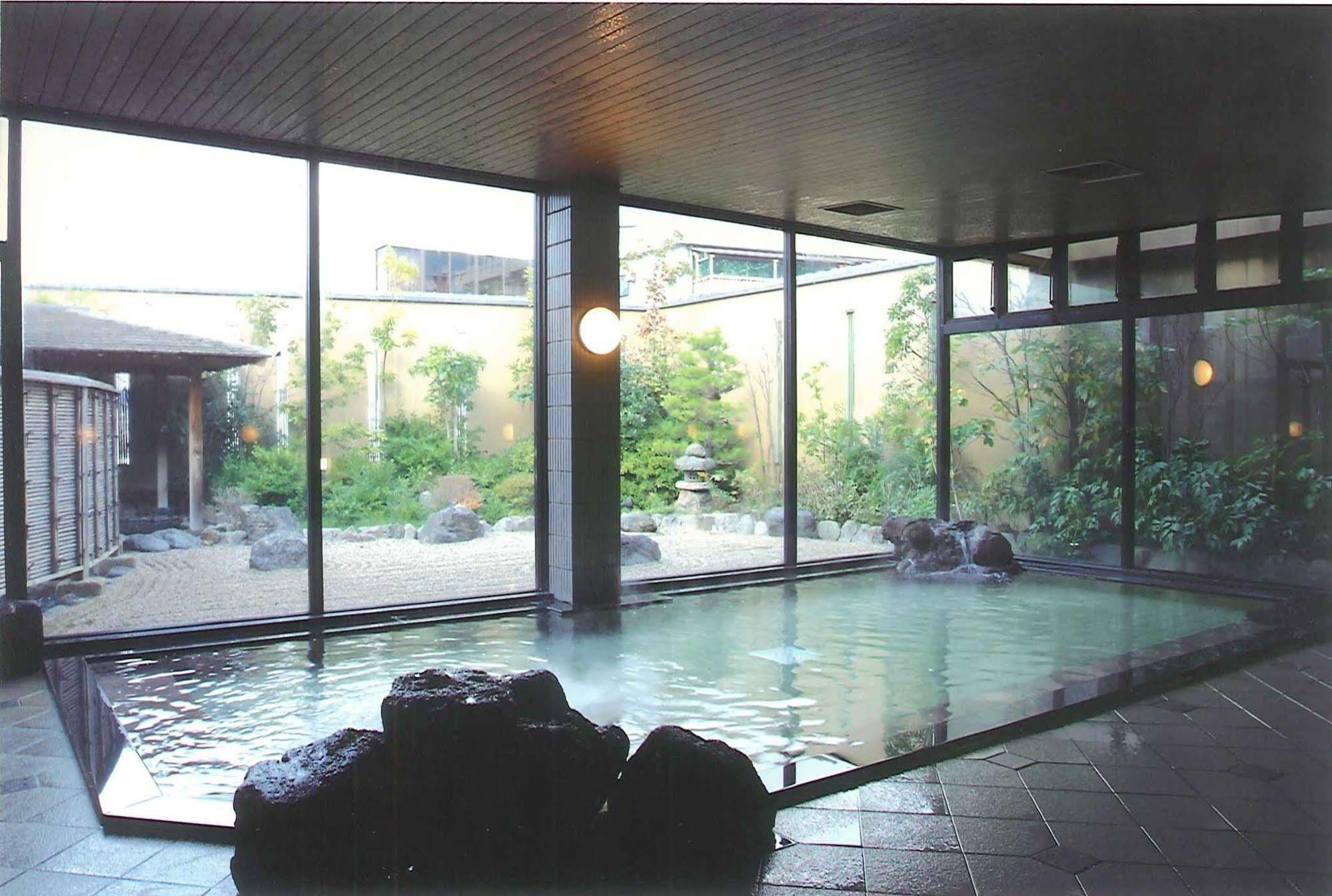 Ryokan Yukeikohan Suitenkaku Macue Kültér fotó